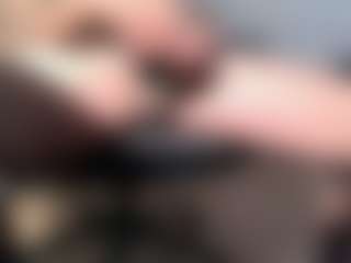 VigorousHead's Live Sex Cam Show