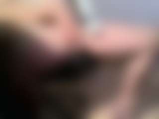 VigorousHead's Live Sex Cam Show