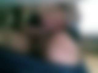 VigorousHead's Live Sex Cam Show