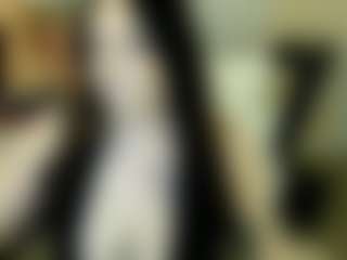 Live cam show with Liz White 333 - White Curvy on camgirlchat.live | united states