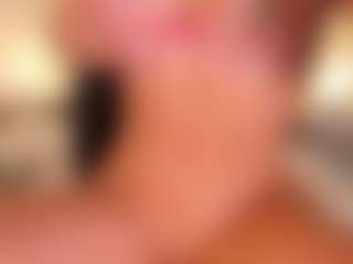 Live cam show with Mia-crawford - Boss on alttransgirls