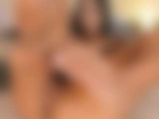 Live cam show with Mia-crawford - Athletic Strip on Camsoda