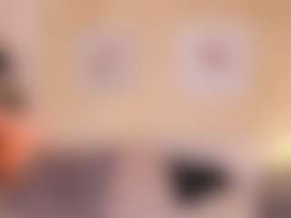 Live cam show with Mia-crawford - Public Latina on Camsoda | colombia