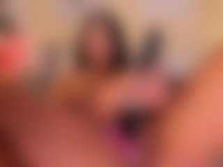 Live cam show with Mia-crawford - Asshole Ebony on Camsoda