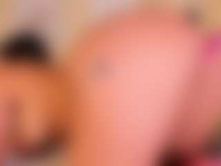 Live cam show with Mia-crawford - Athletic Young Adult on Camsoda
