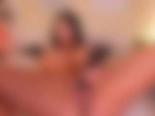 Live cam show with Mia-crawford - Athletic Young Adult on madthumbs