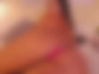 Live cam show with Mia-crawford - Cosplay BBW on Camsoda