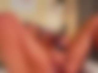 Live cam show with Mia-crawford - Public on https://playwithruby.com