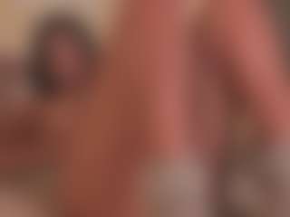 Live cam show with Mia-crawford - Bedroom Black on Soda Cam