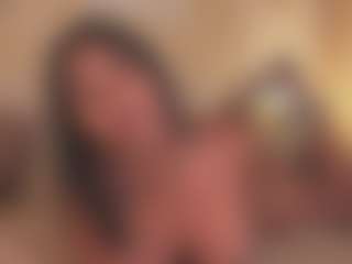 Live cam show with Mia-crawford - Dildo Or Vibrator on Dolls Live