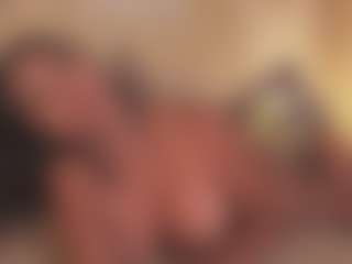 Live cam show with Mia-crawford - Athletic Young Adult on Mixed Magazine Live