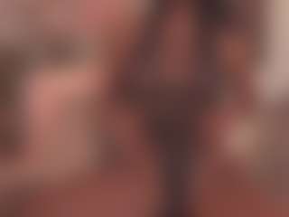 Live cam show with Mia-crawford - Strip on nudelive.tv