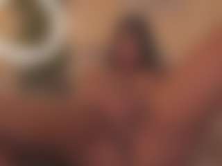 Live cam show with Mia-crawford - Bedroom Teen (18+) on Lustler