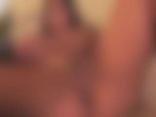 Live cam show with Mia-crawford - Ride Torso on makecum.org