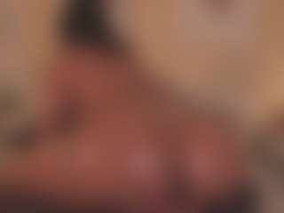 Live cam show with Mia-crawford - Black Shaved Pussy on Latina Girls