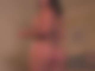 Live cam show with Mia-crawford - Ebony on Camsoda | colombia