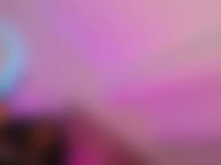 Live cam show with beautiful oriana - Tease on Camsoda