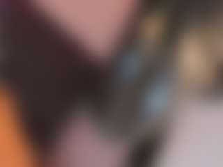 Live cam show with beautiful oriana - Korean on AdultVida.com