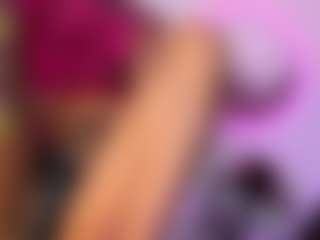 Live cam show with beautiful oriana - Dirty Talk on crypto-cams