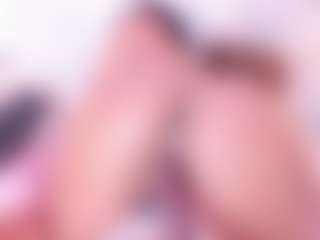 Live cam show with Veronica Lodge - Horny on crypto-cams
