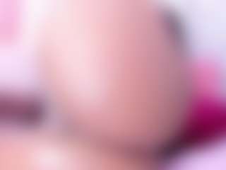 Live cam show with Veronica Lodge - Teen (18+) on Uber Horny