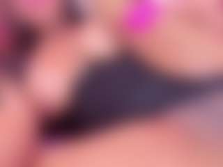 Veronica Lodge's Live Sex Cam Show