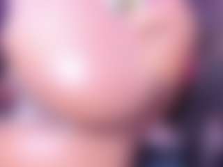 Live cam show with Veronica Lodge - Pornstar on Strip Flash - Live Sex Shows
