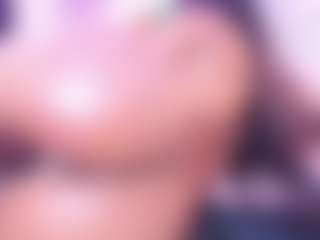 Live cam show with Veronica Lodge - Tittyfuck on StripNow