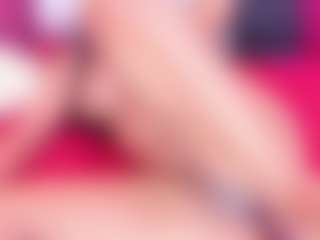 Live cam show with Veronica Lodge - Tease Teen (18+) on CamwithHer