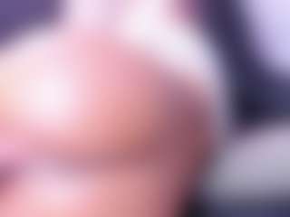 Veronica Lodge's Live Sex Cam Show