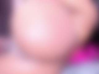 Veronica Lodge's Live Sex Cam Show
