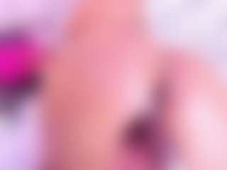 Veronica Lodge's Live Sex Cam Show