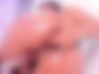 Live cam show with Veronica Lodge - Hush on Camsoda