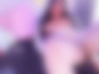 Live cam show with Veronica Lodge - Orgasm on xheatlive.com