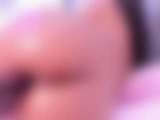 Live cam show with Veronica Lodge - Brown Eyes on Camsoda