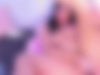 Veronica Lodge's Live Sex Cam Show