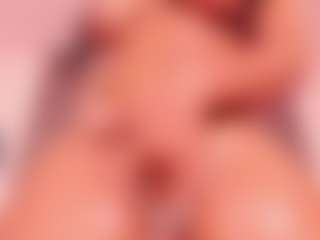 Veronica Lodge's Live Sex Cam Show