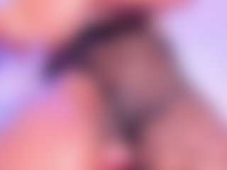 Veronica Lodge's Live Sex Cam Show