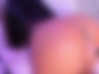 Veronica Lodge's Live Sex Cam Show