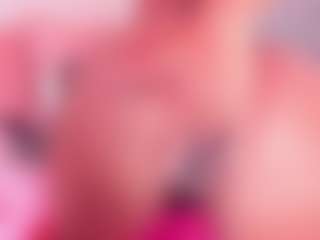 Live cam show with Veronica Lodge - HD Curvy on CamClone