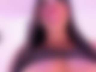 Live cam show with Veronica Lodge - Fingers on Camsoda