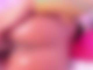 Live cam show with Veronica Lodge - Dildo on friskycurves.com