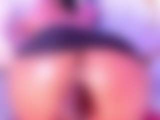 Live cam show with Veronica Lodge - Lush on Camsoda