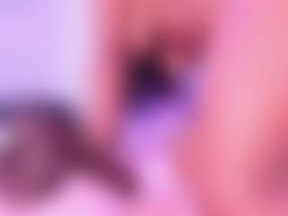 Live cam show with Veronica Lodge - Asshole on Camsoda