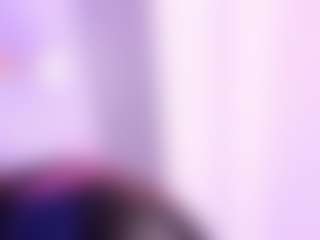 Live cam show with Veronica Lodge - Squirt Big Tits on Camsoda