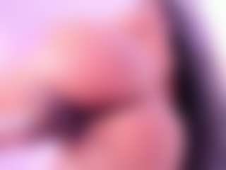Live cam show with Veronica Lodge - Handjob on justonemore.cc
