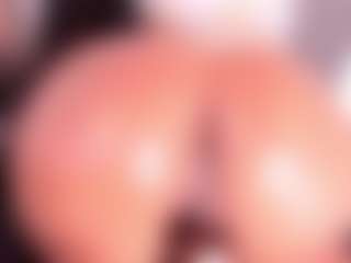 Veronica Lodge's Live Sex Cam Show