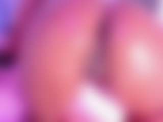 Veronica Lodge's Live Sex Cam Show