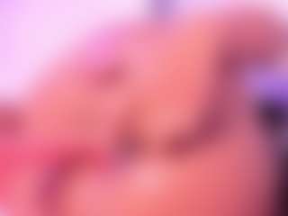 Live cam show with Veronica Lodge - Cum on sexylive.show