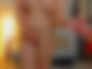 kayakiss MILF webcam performer live streaming